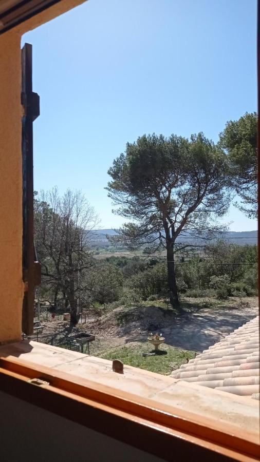 Les Cigales Bed & Breakfast Villelaure Екстериор снимка